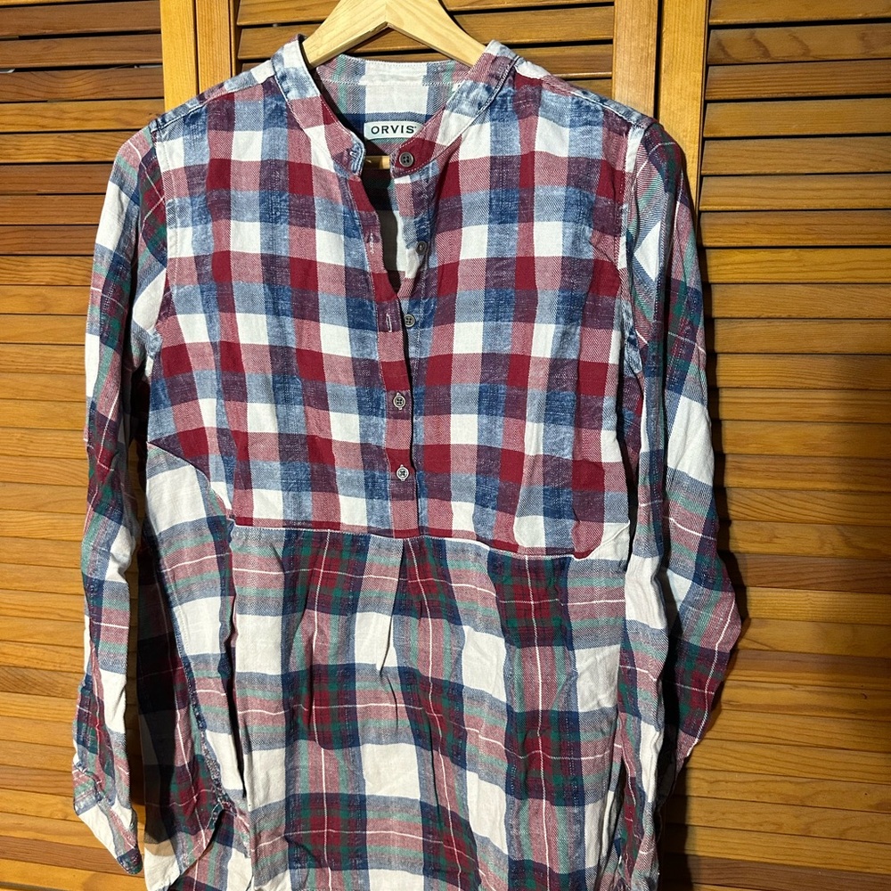 Orvis Women's Flannel Shirt - Size Medium - Cozy and Stylish
